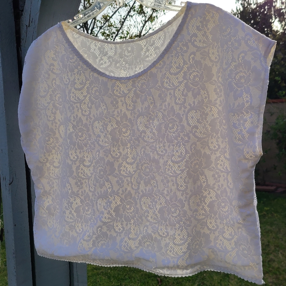 Vintage White Lace Blouse